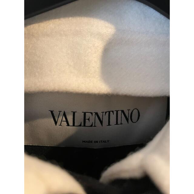 VALENTINO(ヴァレンティノ)の♡様専用　valentinoコート レディースのジャケット/アウター(ロングコート)の商品写真