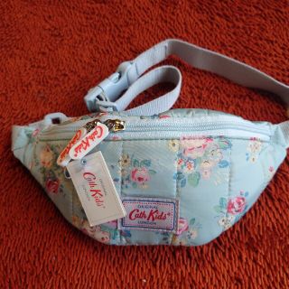 キャスキッドソン(Cath Kidston)のorcherdrara様専用☆新品　ウエストポーチ(ボディバッグ/ウエストポーチ)