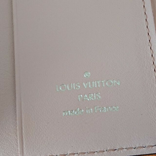 LOUIS VUITTON(ルイヴィトン)の新品未使用 LOUIS VUITTON ポルトフォイユ イリス xs マヒナ レディースのファッション小物(財布)の商品写真