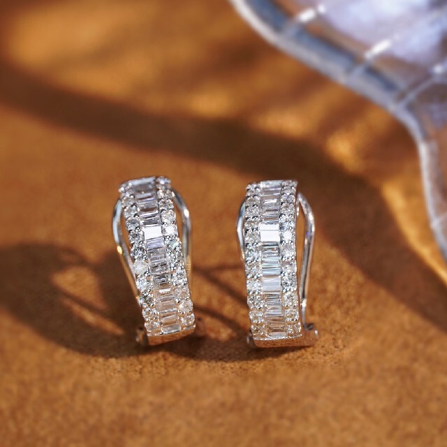 新品即決 天然ダイヤモンドピアス0.5ct k18 ピアス - www