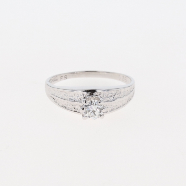 人気ブランドの新作 ダイヤモンド デザインリング 12号 WG 【中古】 リング(指輪)