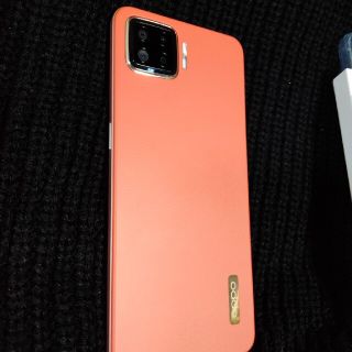 オッポ(OPPO)のOPPO a73(スマートフォン本体)