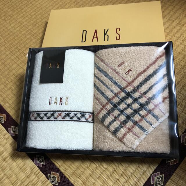 DAKS(ダックス)の新品未使用 DAKSフェイスタオル インテリア/住まい/日用品の日用品/生活雑貨/旅行(タオル/バス用品)の商品写真