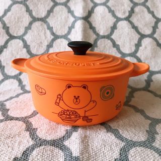 ルクルーゼ(LE CREUSET)の香港限定　ラインフレンズ✖️ル・クルーゼ　小物入れ(小物入れ)