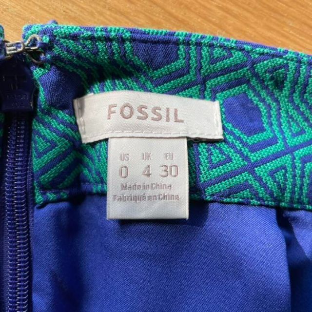 FOSSIL(フォッシル)の【値下交渉OK❗️】 FOSSIL 超高品質❗️ビビットカラー レディースのスカート(ひざ丈スカート)の商品写真