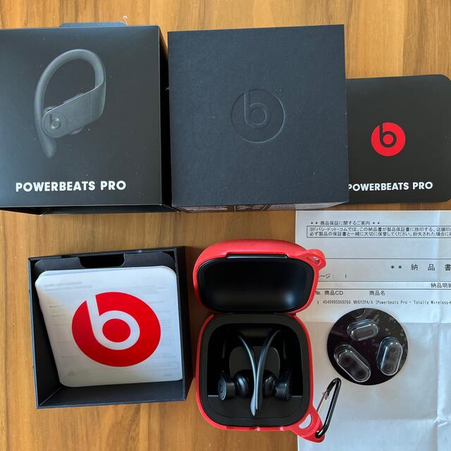 Beats by Dr Dre(ビーツバイドクタードレ)のPowerbeats Pro ワイヤレスイヤホン  ブラック　ケース付き スマホ/家電/カメラのオーディオ機器(ヘッドフォン/イヤフォン)の商品写真