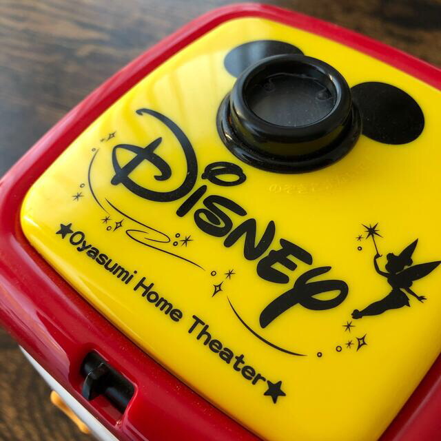 Disney(ディズニー)の【中古】天井いっぱい！おやすみホームシアター／ミッキーポインタ＆ディスク2枚つき キッズ/ベビー/マタニティのおもちゃ(オルゴールメリー/モービル)の商品写真