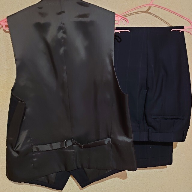 ORIHICA(オリヒカ)の★なぎちゃさま専用★ ORIHICA  スリーピースセット ネイビーチェック メンズのスーツ(セットアップ)の商品写真