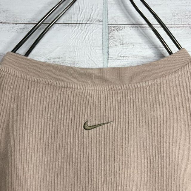 新作即納 NIKE ナイキ ✈︎刺繍ロゴ ゆるだぼ トレーナー VINTAGEの通販 by ☆古着屋KURO☆ フォロー割引 ｜ナイキならラクマ 