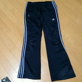 アディダス(adidas)の難あり★アディダス★ジャージズボン★サイズM★(ルームウェア)