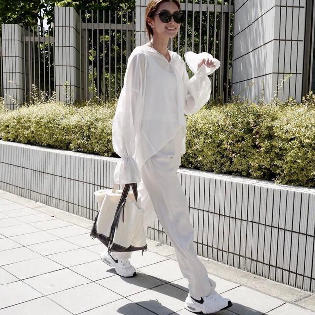 Drawer - Gypsohila Satin Pants サテンパンツ White 田中彩子の通販