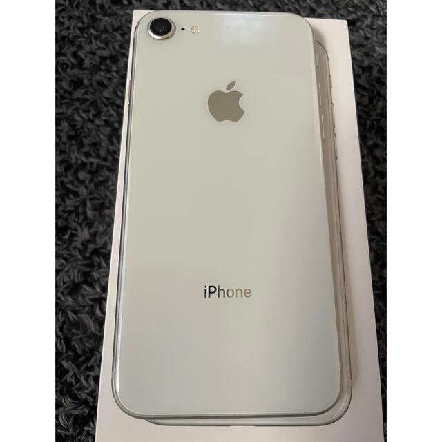 【美品】iPhone 8 本体 silver 64GB SIMフリー