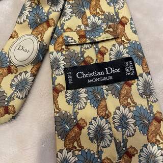 クリスチャンディオール(Christian Dior)の【匿名配送】 Christian Diorのネクタイになります。(ネクタイ)