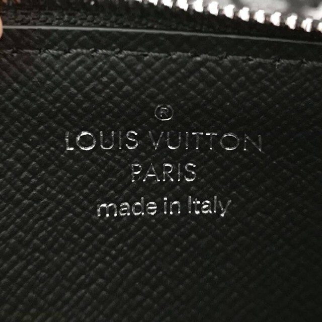LOUIS VUITTON(ルイヴィトン)の新品未使用・ルイヴィトン 長財布 シャネル エルメス サンローラン メンズのファッション小物(コインケース/小銭入れ)の商品写真