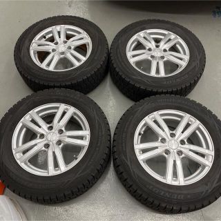 ダンロップ(DUNLOP)の日産エルグランドスタッドレスタイヤ215/65R16ダンロップE51(タイヤ・ホイールセット)