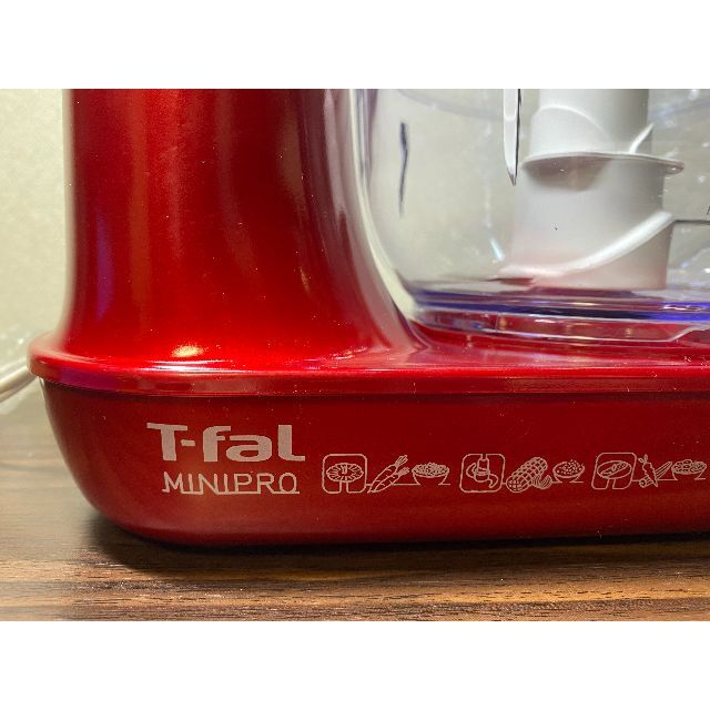 T-fal(ティファール)の【ティファール】フードプロセッサー ミニプロ ルビーレッドプラス スマホ/家電/カメラの調理家電(フードプロセッサー)の商品写真