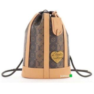 ルイヴィトン(LOUIS VUITTON)の非常に入手困難‼️正規【日本完売 AW2022新作LVリュック】男女兼用(メッセンジャーバッグ)