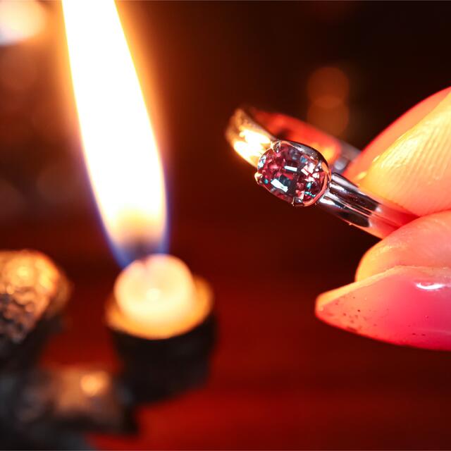 天然アレキサンドライト　0.44ct プラチナリング レディースのアクセサリー(リング(指輪))の商品写真