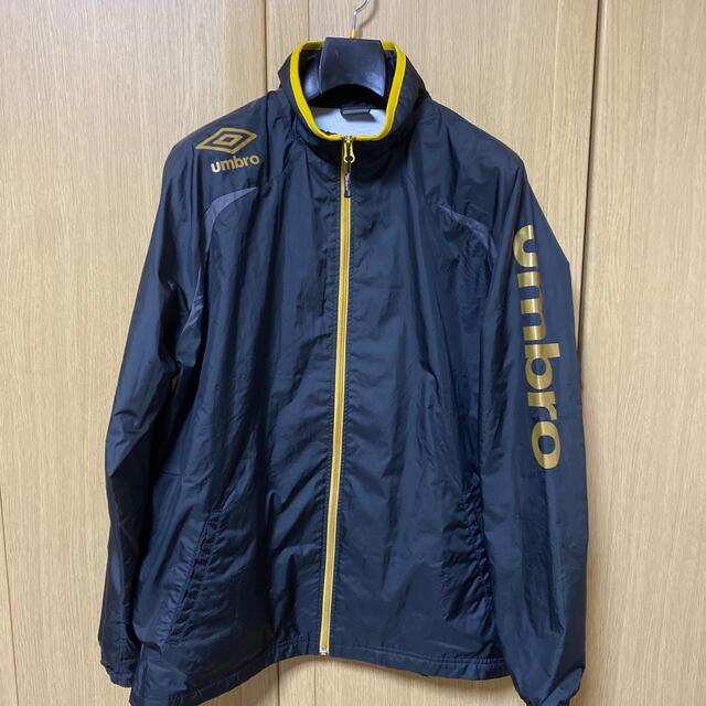 値下げ　140サイズ　umbro 秋冬　ウィンドブレーカー上下　セットアップ