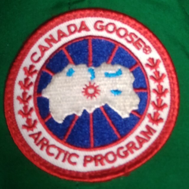 CANADA GOOSE(カナダグース)のCANADAGOOSE LABRADOR カナダグースラブラドール レディースのジャケット/アウター(ダウンジャケット)の商品写真