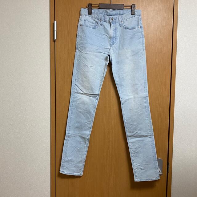 GU(ジーユー)の☆期間限定お値下げ中☆ GU デニムスキニーパンツ メンズのパンツ(デニム/ジーンズ)の商品写真