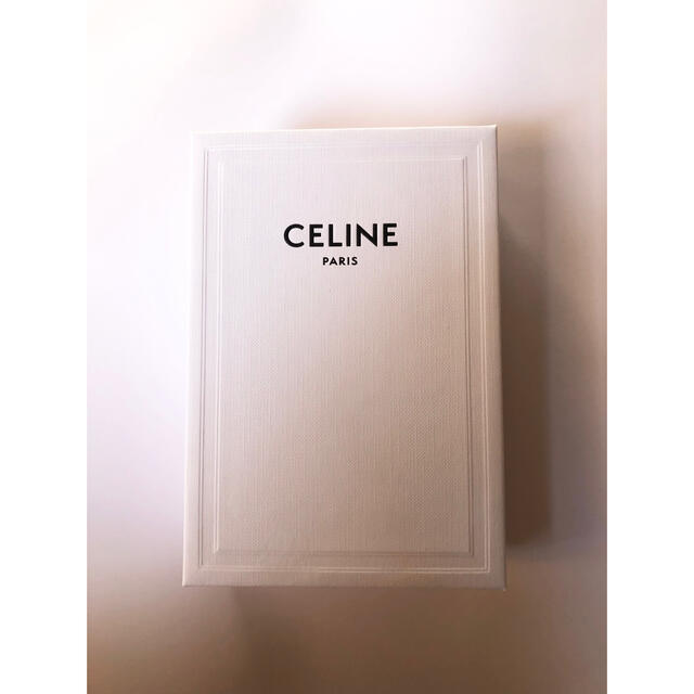 celine(セリーヌ)の【新品・未使用】CELINE セリーヌストラップウォレット レディースのファッション小物(財布)の商品写真