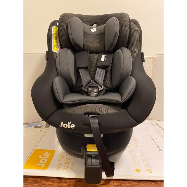 Joie (ベビー用品)(ジョイー)のjoie isofix チャイルドシート arc360° キッズ/ベビー/マタニティの外出/移動用品(自動車用チャイルドシート本体)の商品写真