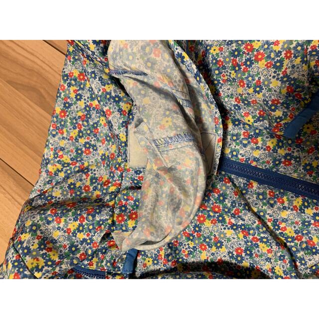 専用！ウィンドブレーカー　120 女の子 キッズ/ベビー/マタニティのキッズ服女の子用(90cm~)(ジャケット/上着)の商品写真