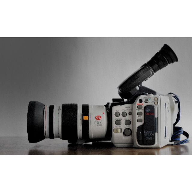 Canon - 【おしらせ・・販売済み】 ☆Hi-8 CANON LX-1 の通販 by Canon - 【おしらせ・・販売済み】 ☆Hi-8 CANON LX-1 の通販 by