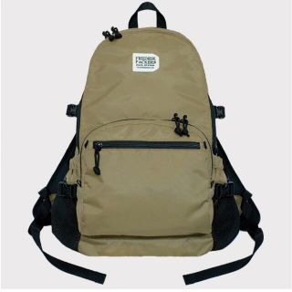 ユナイテッドアローズグリーンレーベルリラクシング(UNITED ARROWS green label relaxing)のFREDRIK PACKERS /210D DAY PACK TIPI ベージュ(リュック/バックパック)