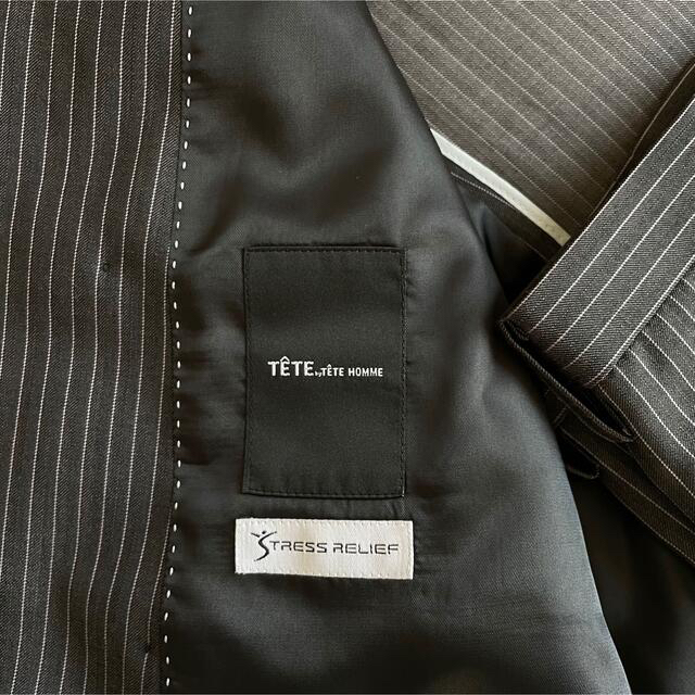 TETE HOMME(テットオム)のTETE HOMMEテットオム　セットアップスーツ　ピークドラペル　ダブルスーツ メンズのスーツ(セットアップ)の商品写真