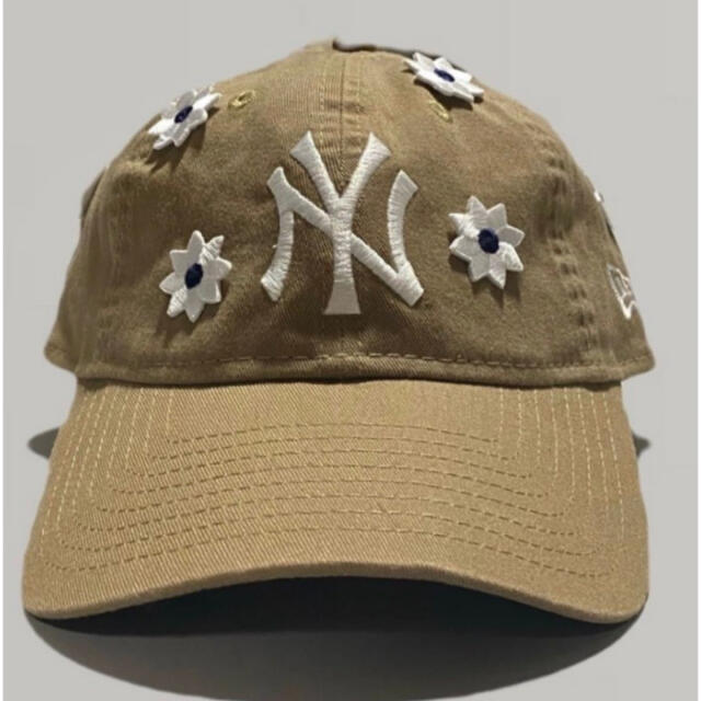 3D Flower Cap Khaki