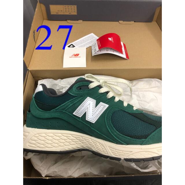 27 New Balance M2002R グリーン