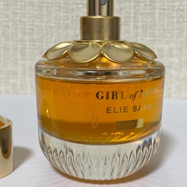 ELIE SAAB(エリーサーブ)のELIE SAAB Girl of Now Shine 50ml コスメ/美容の香水(香水(女性用))の商品写真