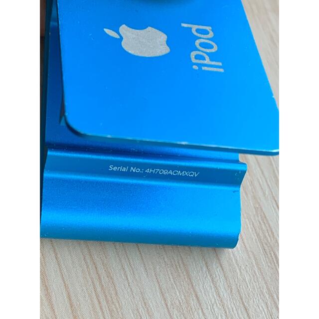 iPod(アイポッド)のiPod shuffle 1GB第二世代 スマホ/家電/カメラのオーディオ機器(ポータブルプレーヤー)の商品写真