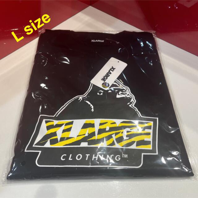 XLARGE(エクストララージ)のTIGERS x XLARGE コラボTシャツ 黒 Lサイズ  メンズのトップス(Tシャツ/カットソー(半袖/袖なし))の商品写真