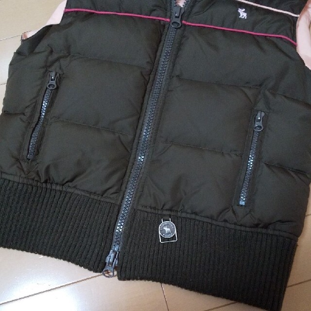 Abercrombie&Fitch - Abercrombie&Fitch【M】ファーベストの通販 Abercrombie&Fitch - Abercrombie&Fitch【M】ファーベストの通販