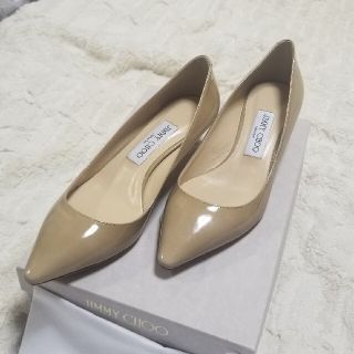 ジミーチュウ(JIMMY CHOO)のJIMMY CHOO　ベージュパンプス(ハイヒール/パンプス)