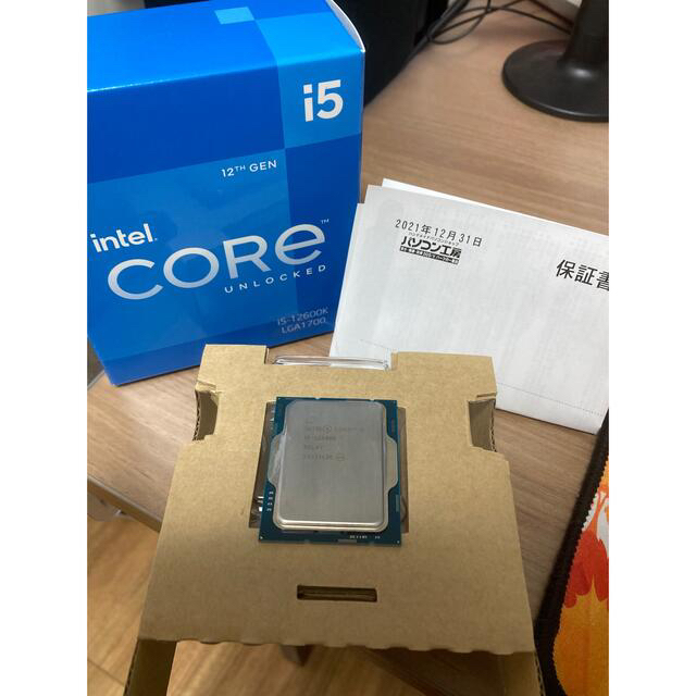 intel Core i5 12600k CPU LGA1700 保証書ありPC/タブレット