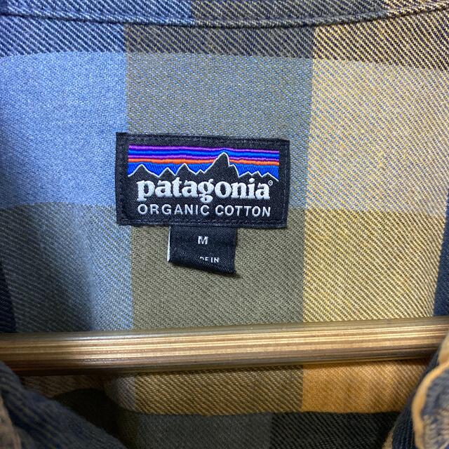 patagonia(パタゴニア)のパタゴニア　フランネル　チェックシャツ　Mサイズ メンズのトップス(シャツ)の商品写真