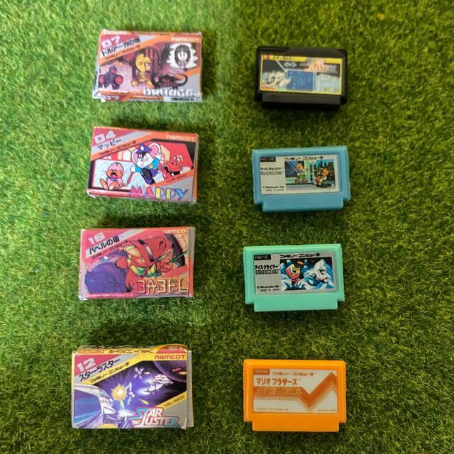 任天堂 - ファミコン ミニチュア フィギュア カセット ディスク 任天堂 - ファミコン ミニチュア フィギュア カセット ディスク