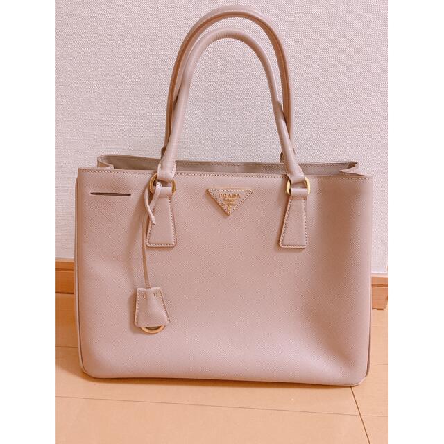 値下げ!PRADA サフィアーノ ピンク バッグ-