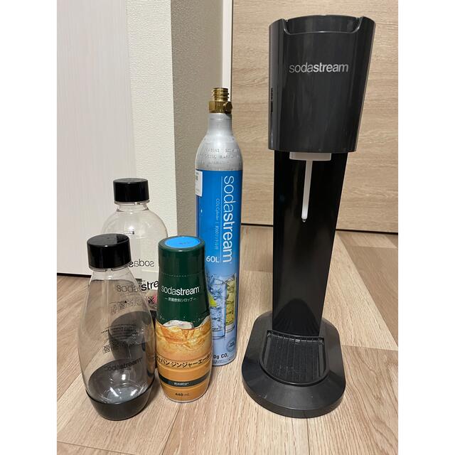 【ほぼ新品】ソーダストリーム Genesis v3(ジェネシス)本体＋etcsodastream