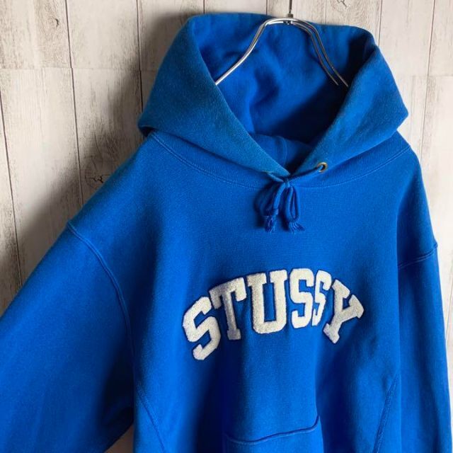 STUSSY - 【希少カラー】ステューシー☆センターロゴ パーカー