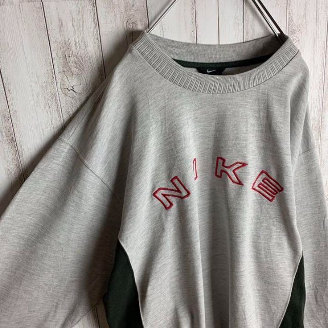 豊富な格安 NIKE - ナイキ☆センター刺繍 スウェット 即完売 入手困難 人気デザインの通販 by 古着屋chay's shop|ナイキならラクマ 最大15%セット割