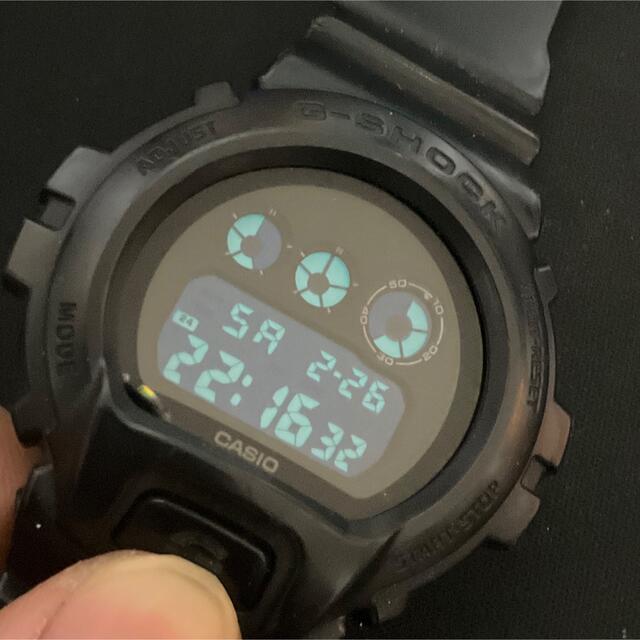 G-SHOCK(ジーショック)の7051様専用CASIO G-SHOCKDW-6900BB ブラック 中古稼働品 メンズの時計(腕時計(デジタル))の商品写真