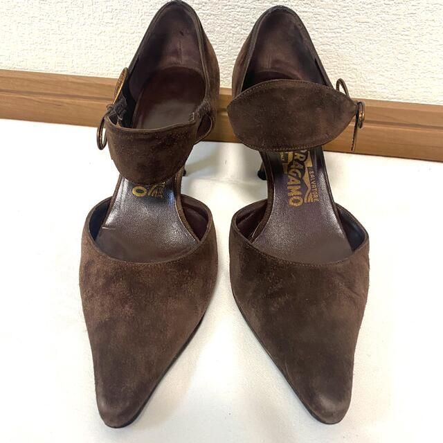 シューズ Salvatore Ferragamo - Ferragamoデザインパンプスの通販 by