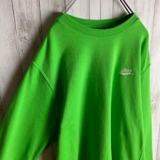 NIKE - 【希少カラー】ナイキ☆ワンポイント刺繍 スウェット 入手困難