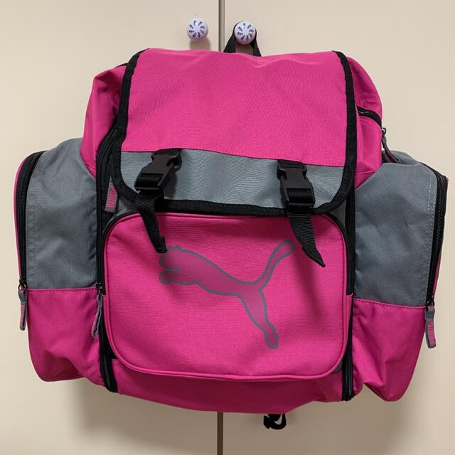 PUMA(プーマ)のプーマ サブリュックサック ピンク ビッグキャット レディースのバッグ(リュック/バックパック)の商品写真