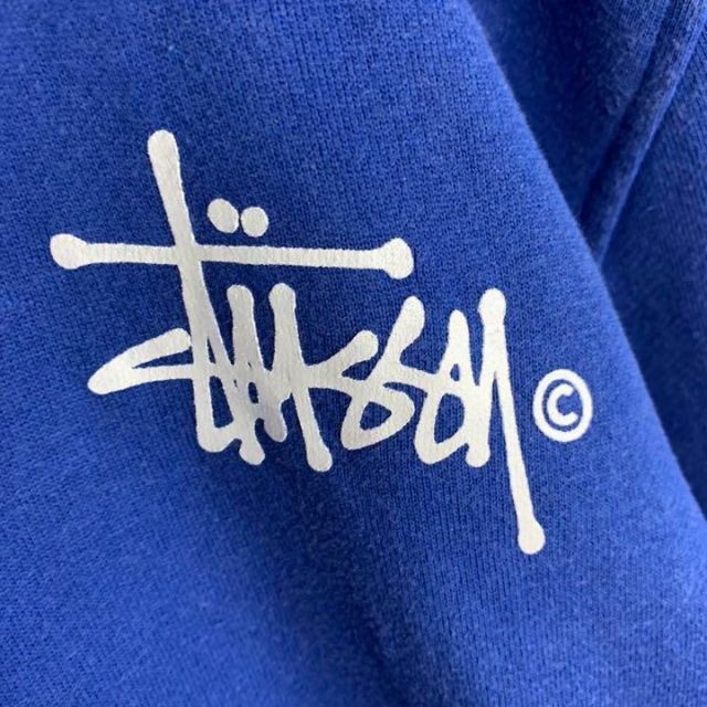 STUSSY - 【希少カラー】ステューシー☆バックプリント パーカー 入手